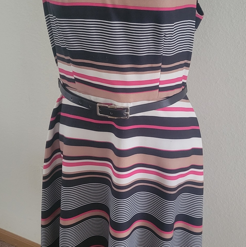 Elle stripped dress